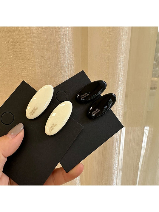 Beau - Minimal Oval Geometric Duckbill Hair Clip