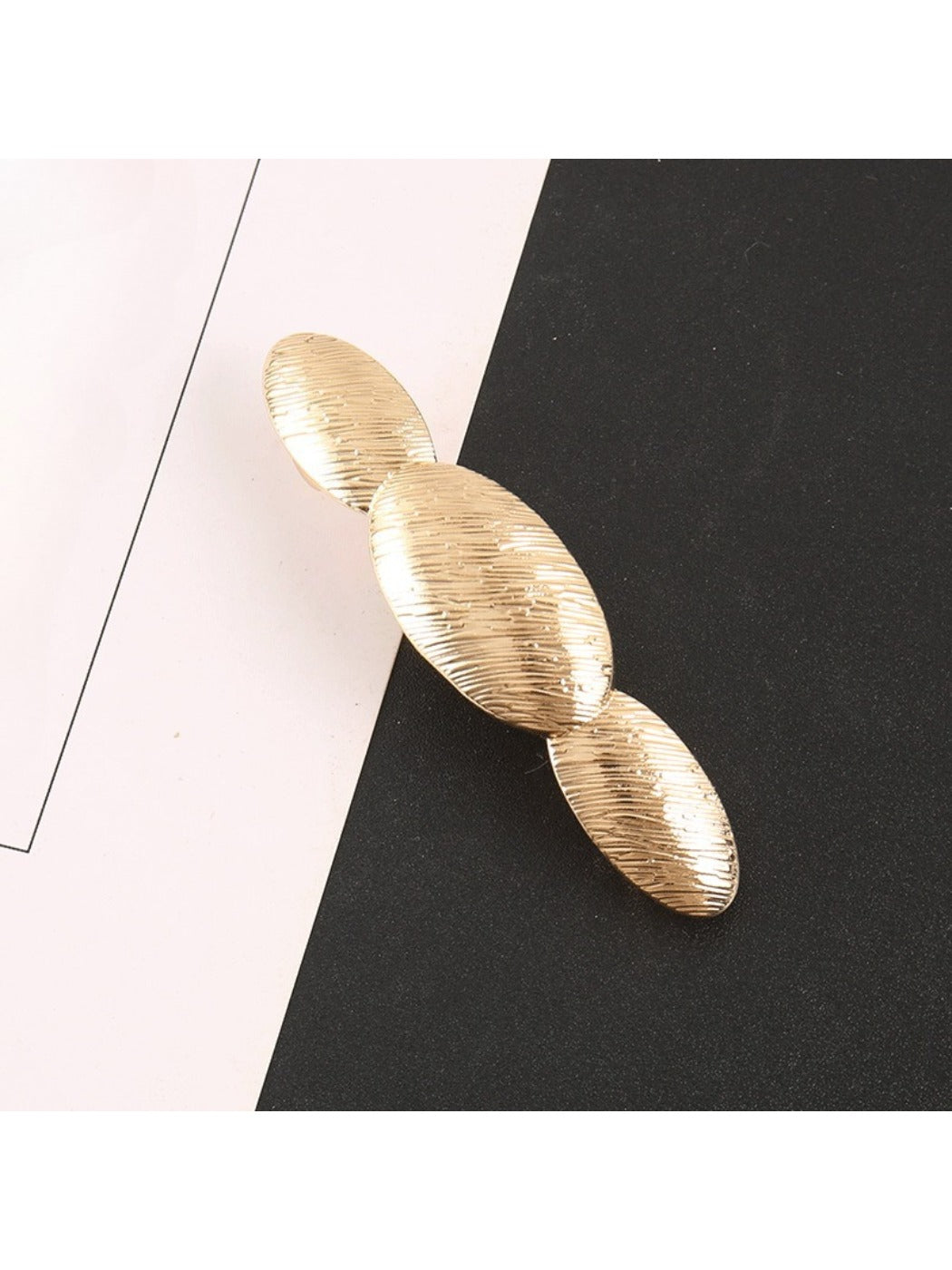 Beau - Minimalist Geometric Style Hair Clip