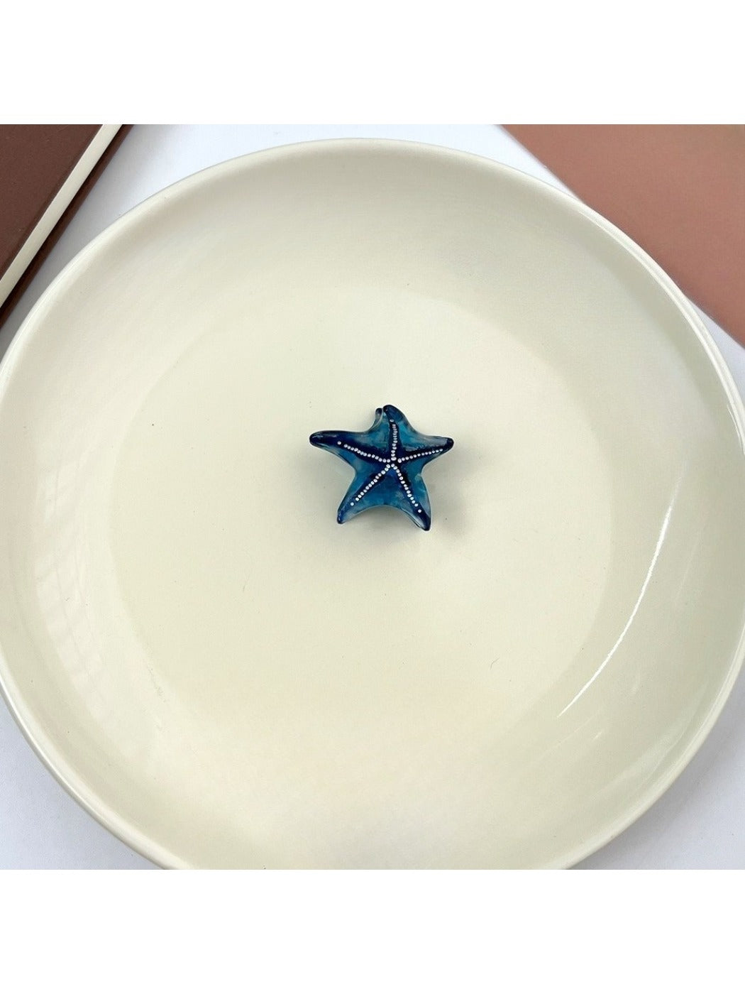 Beau - Mini Starfish-Shaped Hair Clip