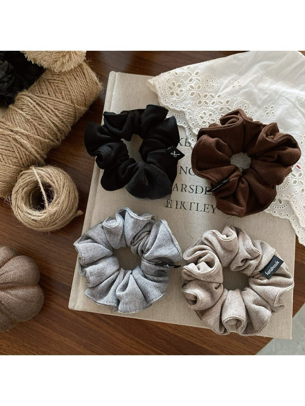 Gifty - Trendy Plaid Hair Ties