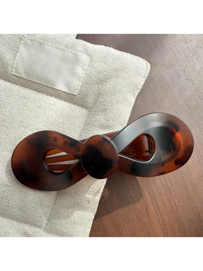 Beau - Vintage Flat Bow Hair Claw Clip
