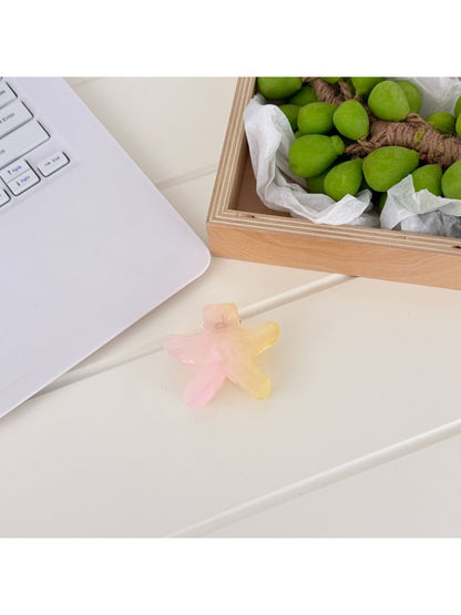 Beau - Sweet Starfish Gradient Gloss Claw Clip