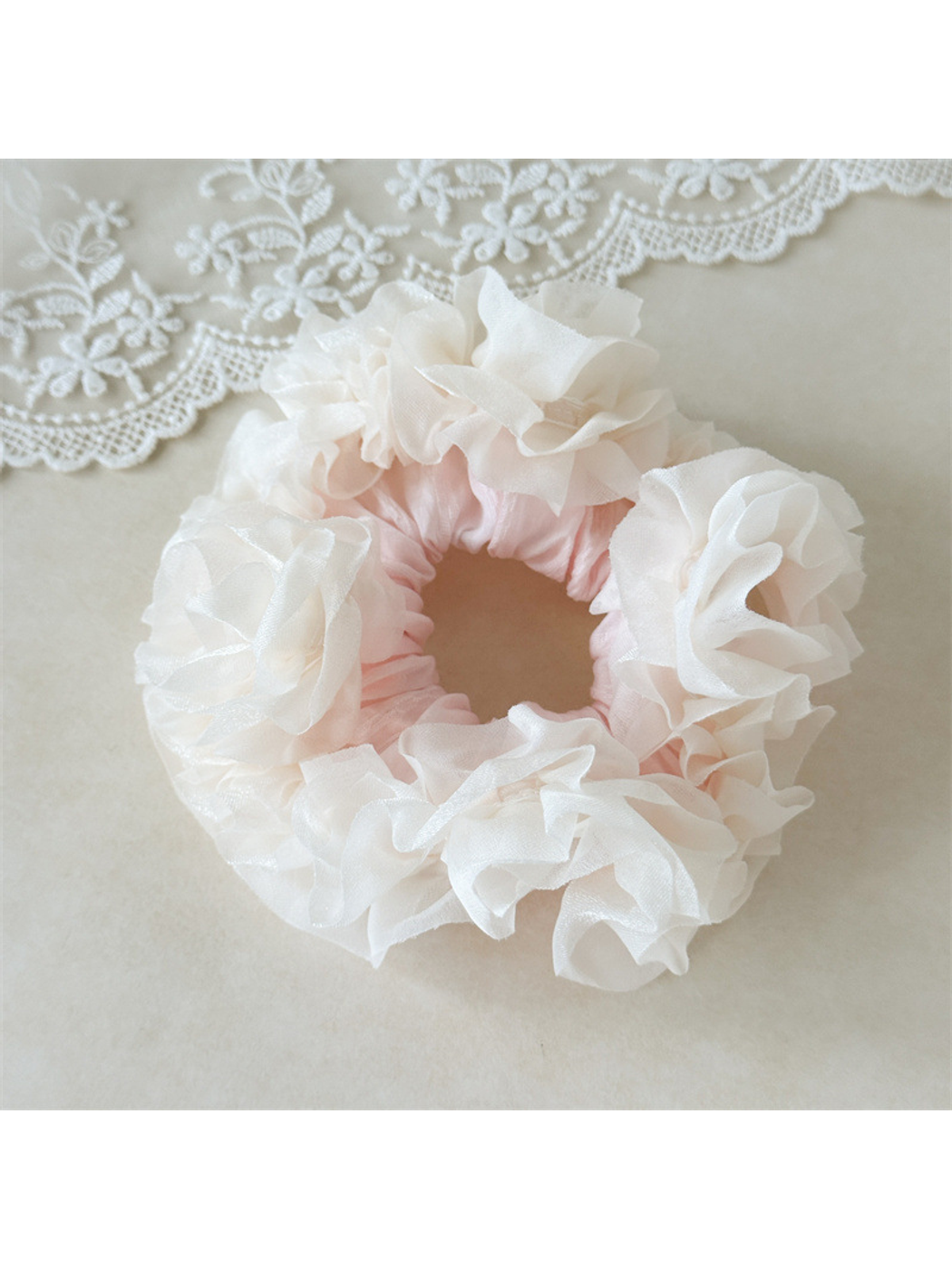 Gifty - High Elastic Ruffle Ballet Style Scrunchie