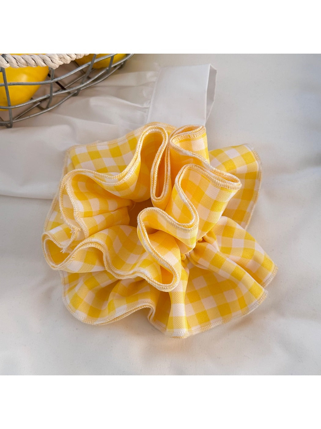 Gifty - Sweet Yellow Gingham Scrunchie