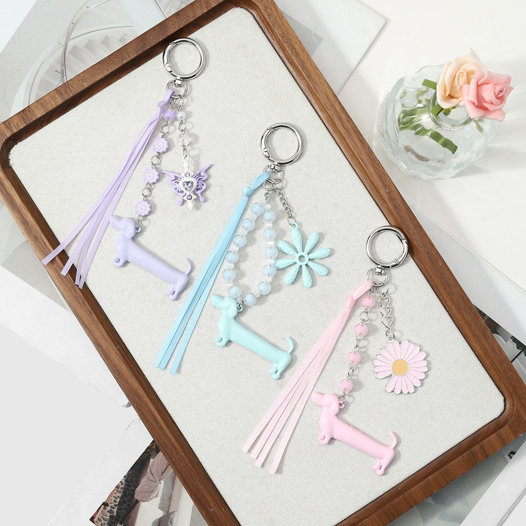 Keypus - Cartoon Dachshund Beaded Ribbon Keychain
