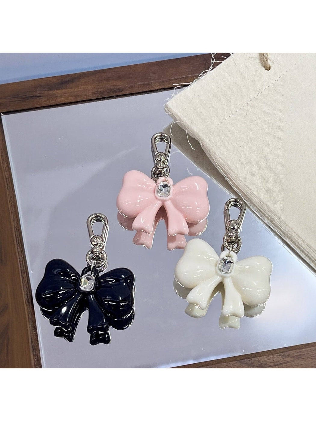 Keypus - Glossy Bow Acrylic Bag Charm Keychain