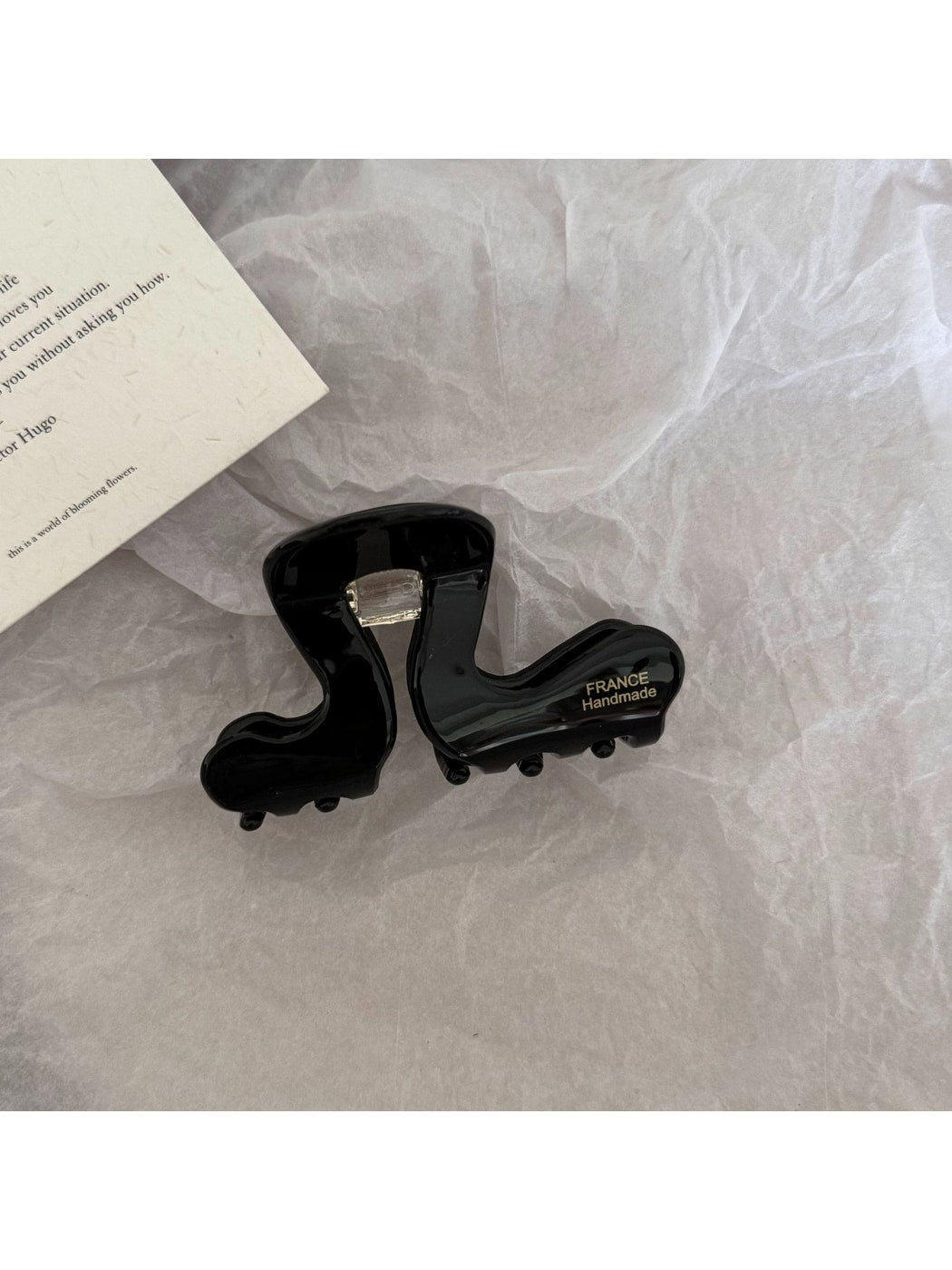 Beau - Simple Wavy Geometric Acetate Claw Clip