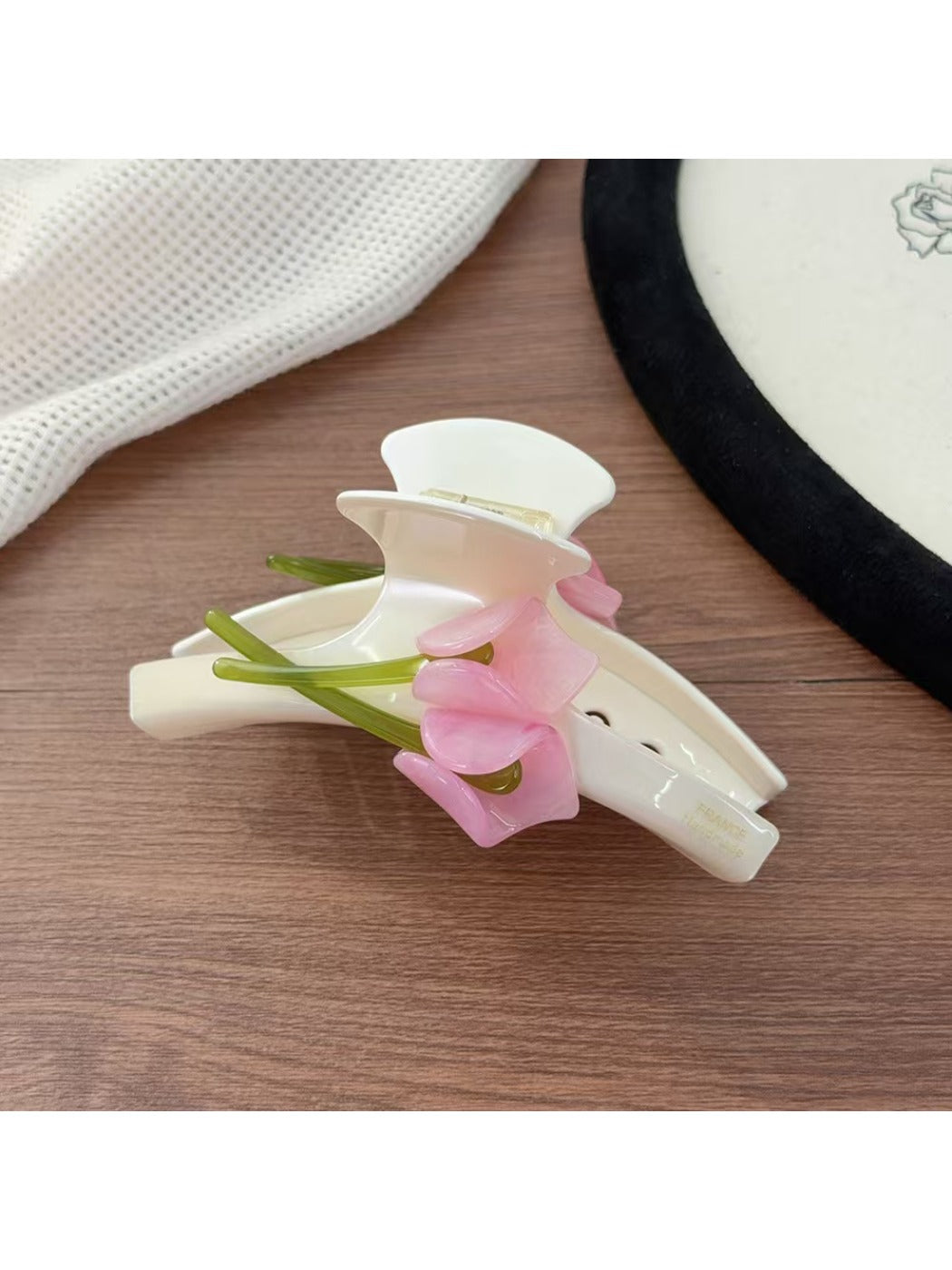 Beau - Fashion Lily Pattern Acetate Hair Clip