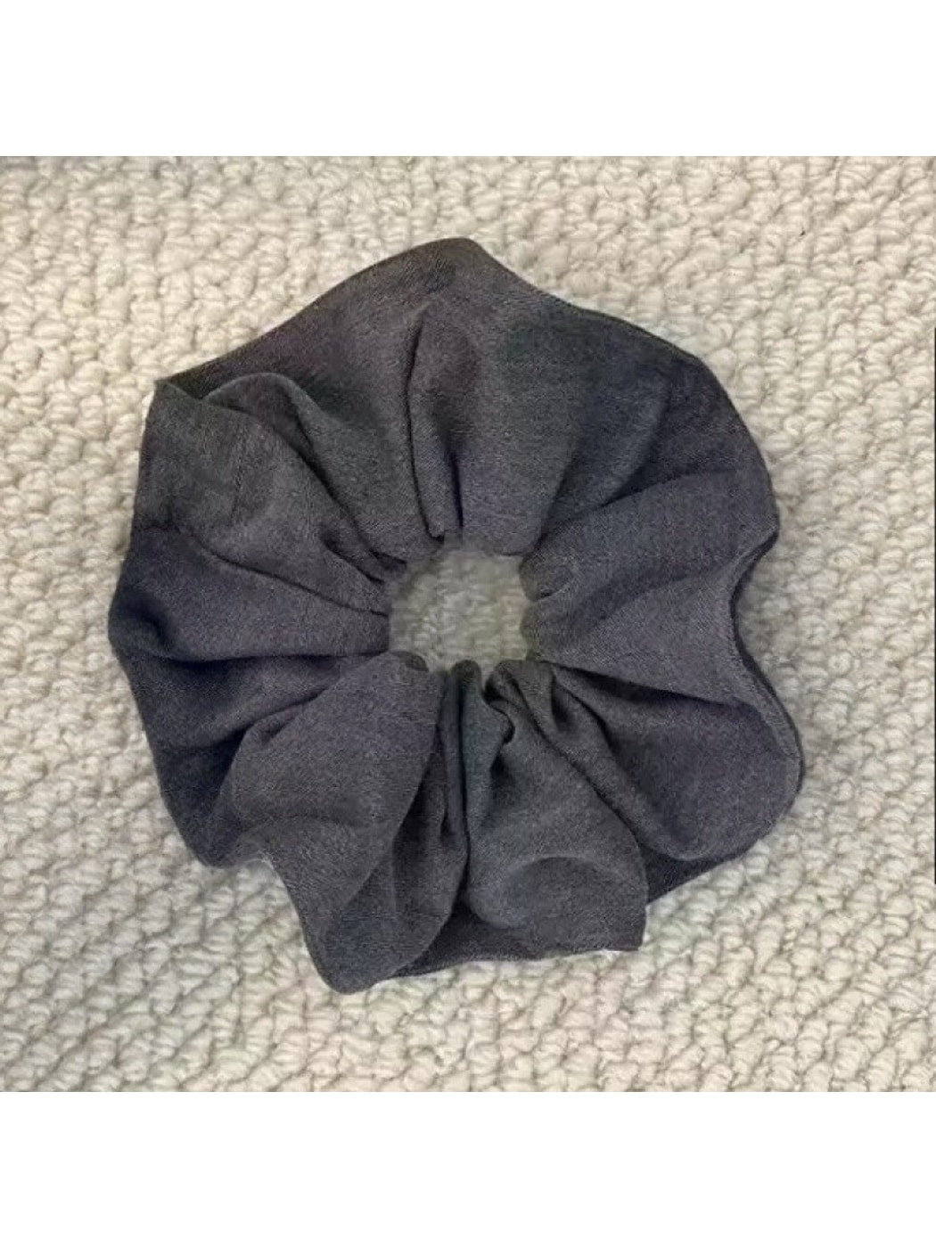 Gifty - Simple Ruffled Polyester Fabric Hair Scrunchie