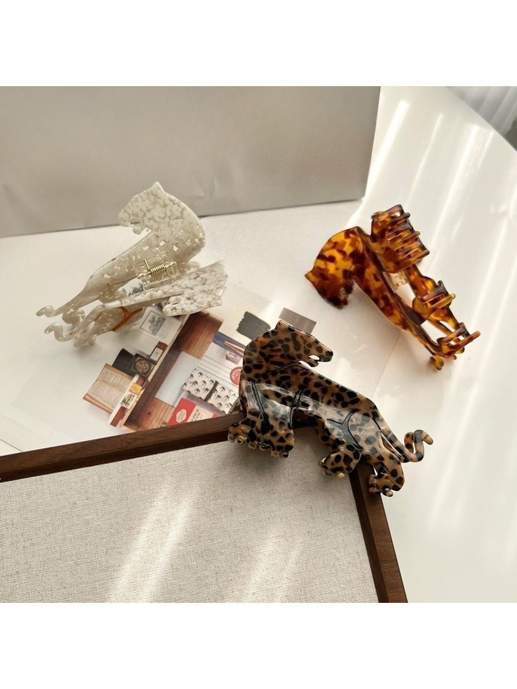 Beau - Standing Leopard Hair Clip