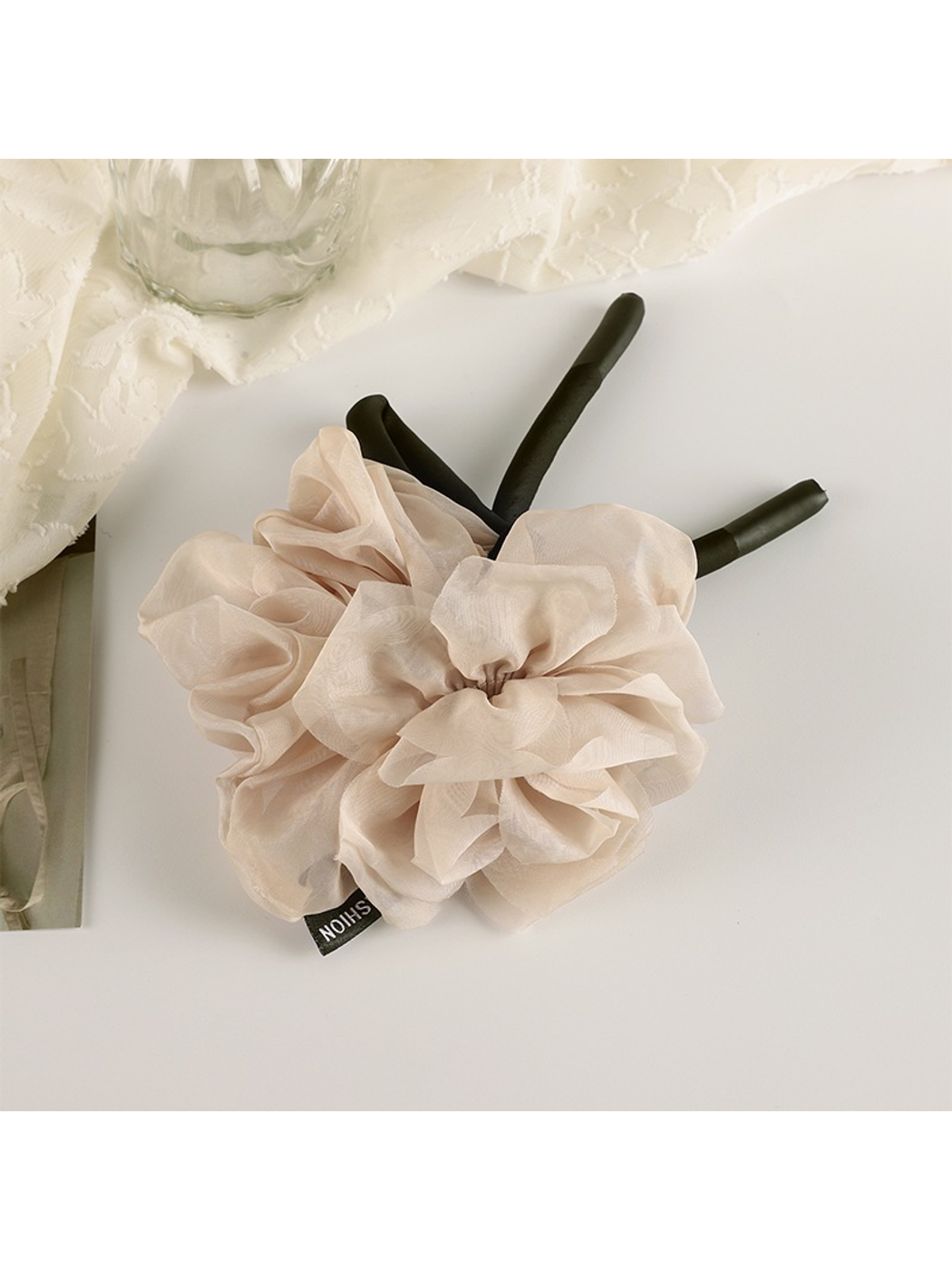 Gifty - Polyester Rose Shape Scrunchie