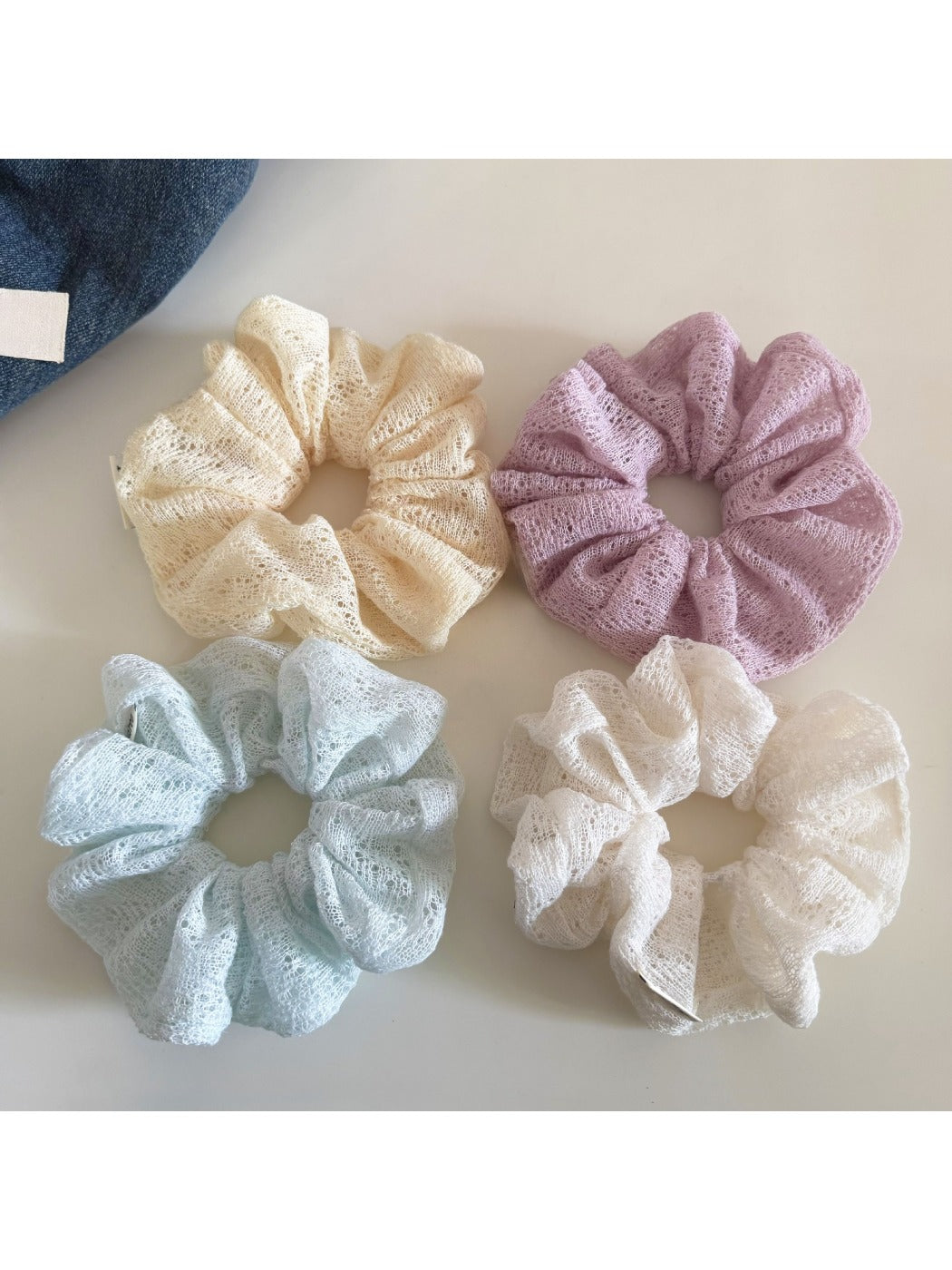 Gifty - Sweet Pretty Lace Scrunchie