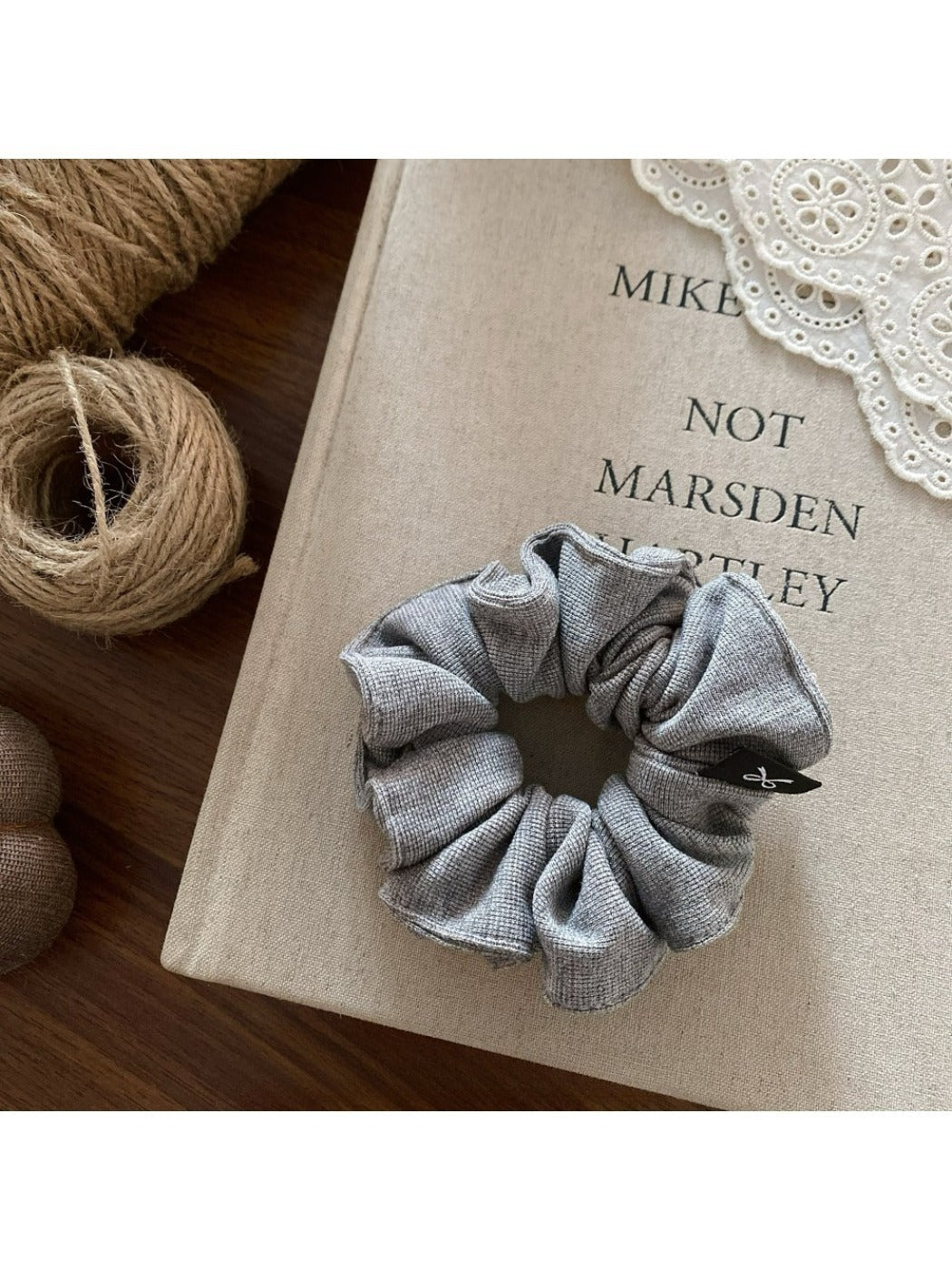 Gifty - Trendy Plaid Hair Ties