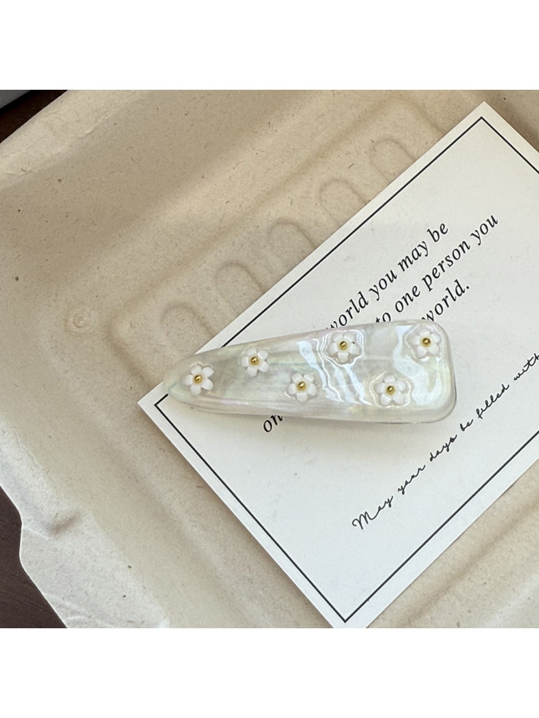 Beau - Elegant Oval Floral Hair Claw Clip