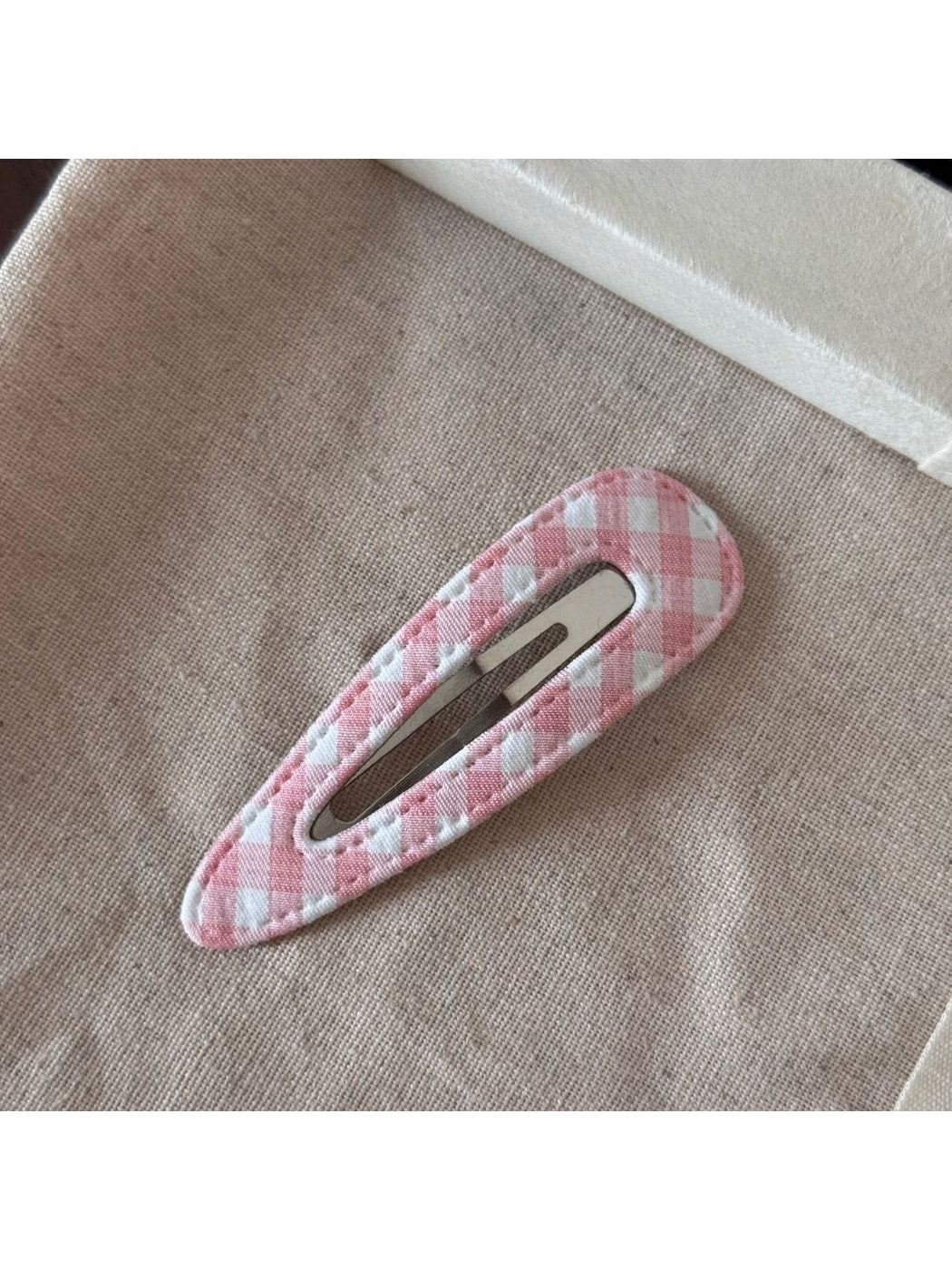 Beau - Plaid Fabric Covered Water Drop Hair Clip