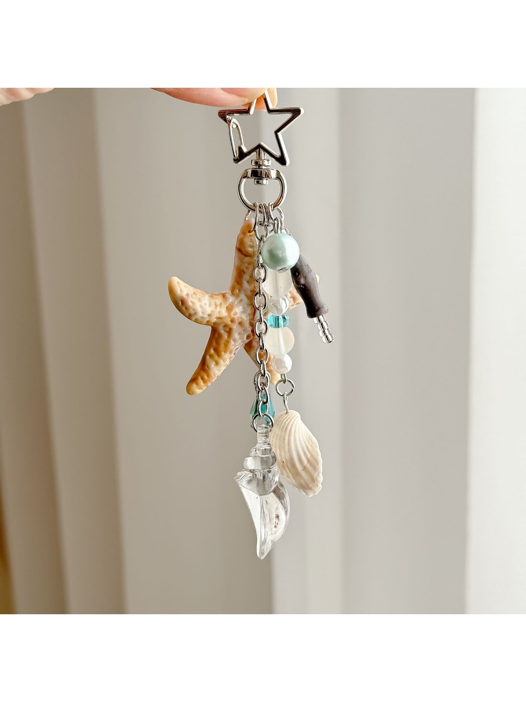 Keypus - Ocean Style Beaded Starfish Shell Bag Keychain