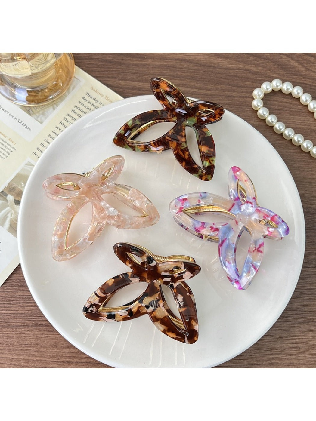Beau - Sparkling Openwork Butterfly Hair Claw Clip