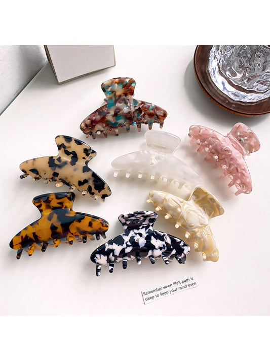 Beau - Minimalist Leopard Print Hair Clip