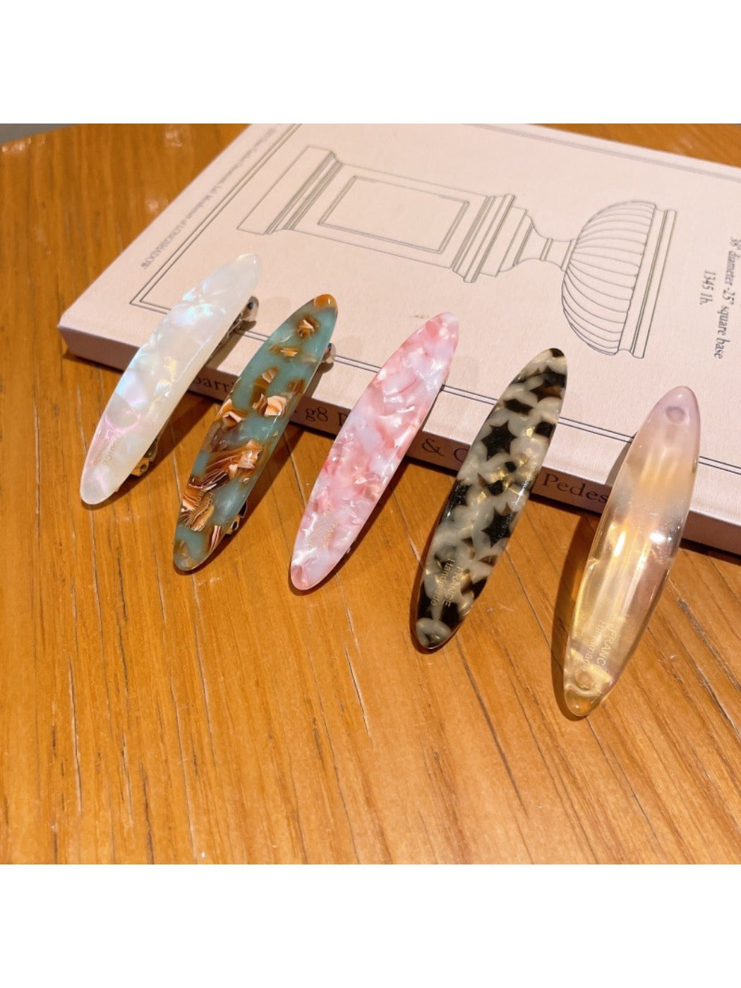 Beau - Oval Elegance Hair Clip
