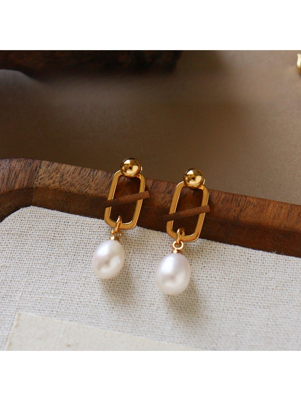 Earedge - Vintage Irregular Sculpted Drop Earrings