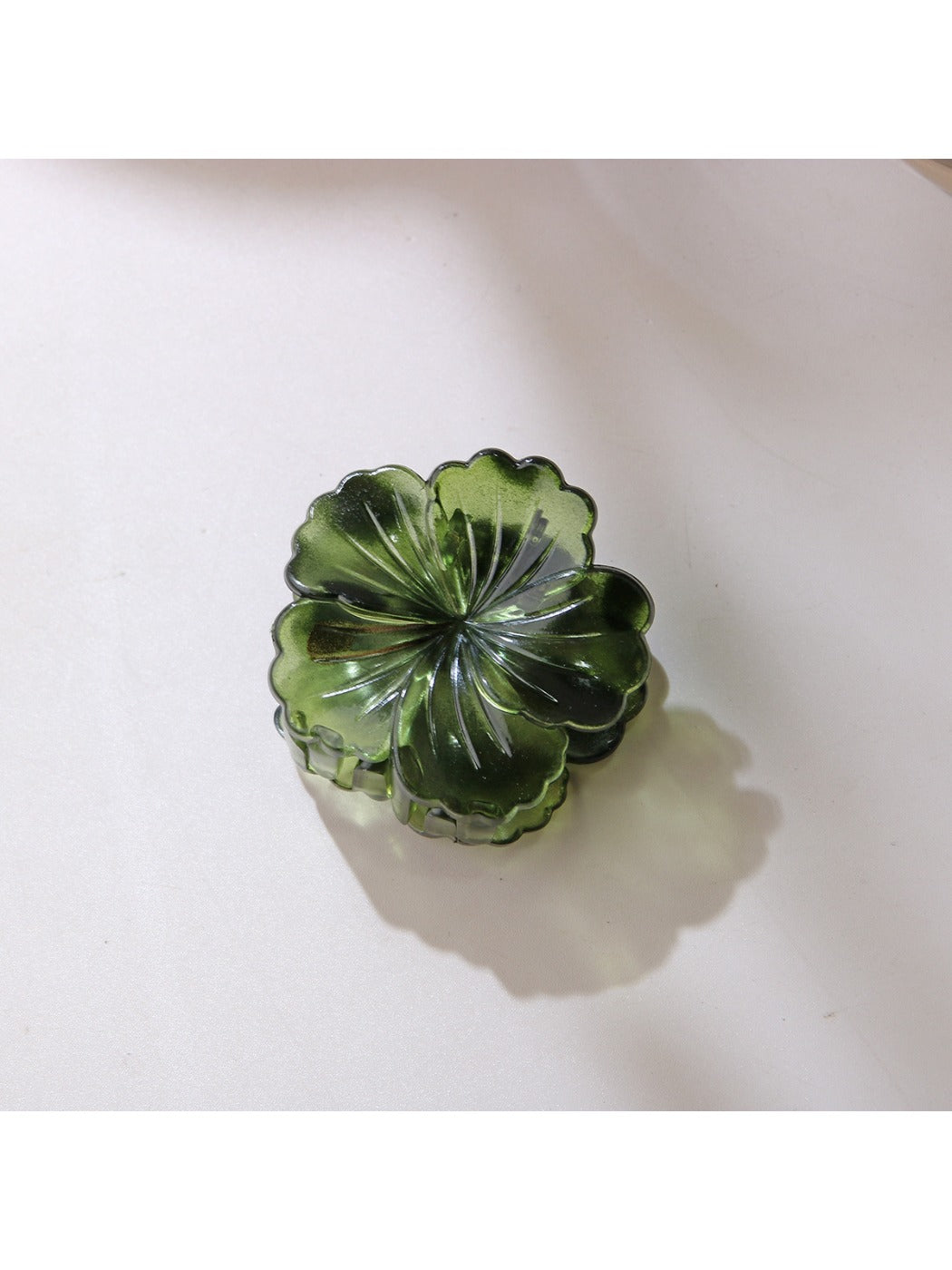 Beau - Elegant Ombre Floral Hair Claw