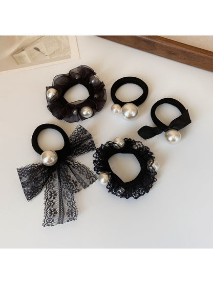 Gifty - Minimalist Black Hair Tie