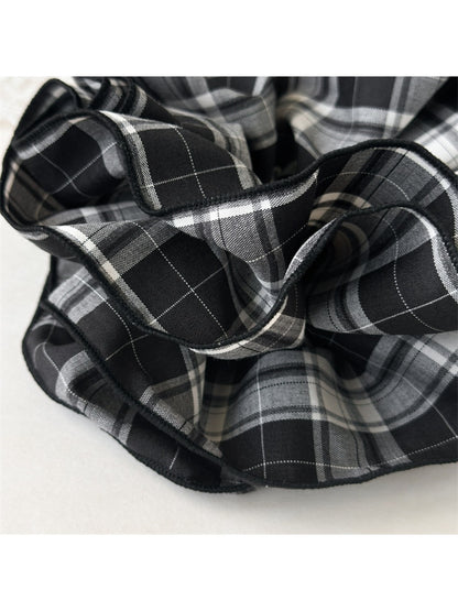 Gifty - Vintage Plaid Four Layer Scrunchie