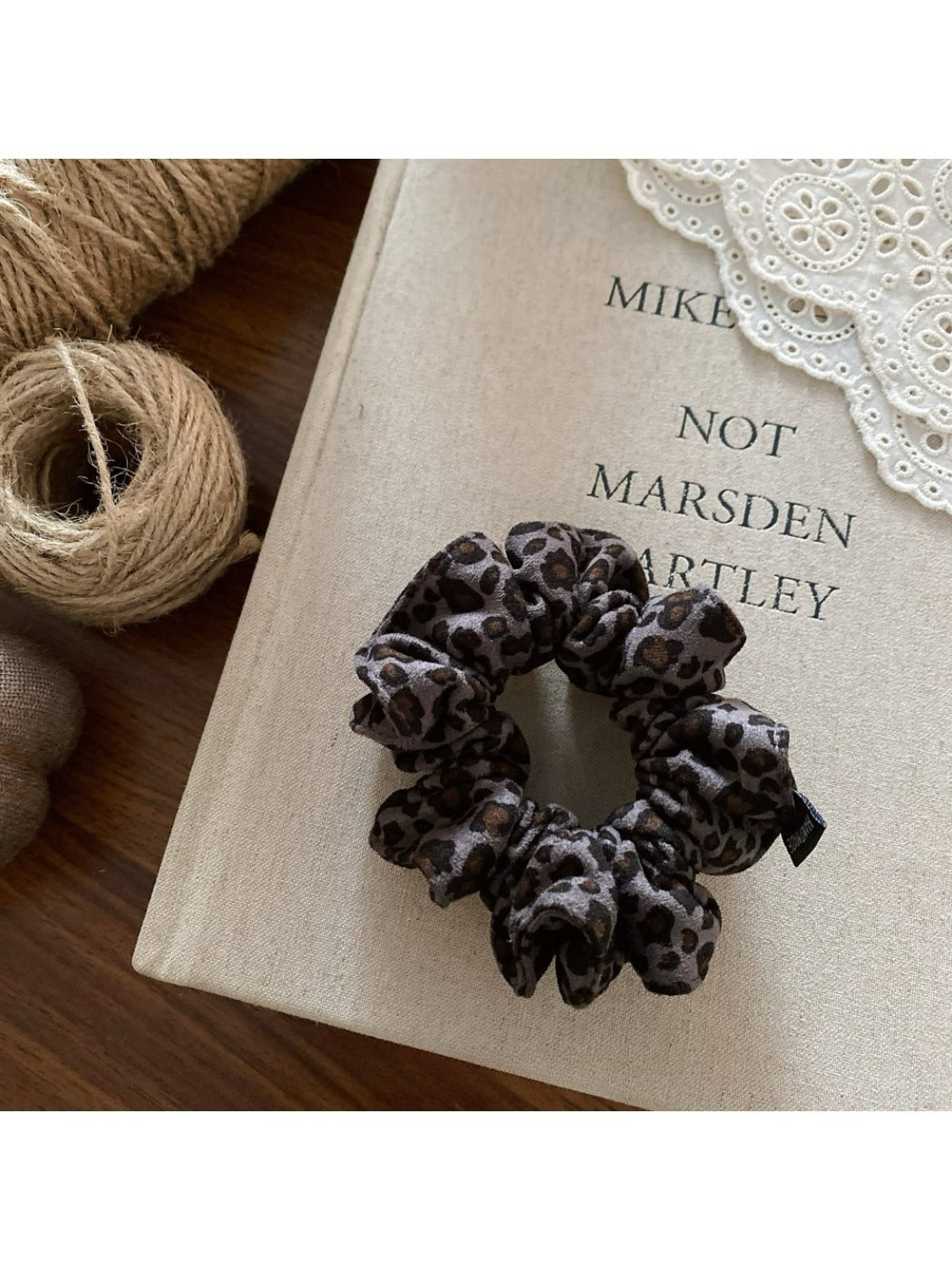 Gifty - Leopard Print Hair Tie