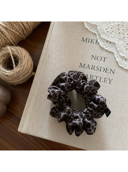 Gifty - Leopard Print Hair Tie