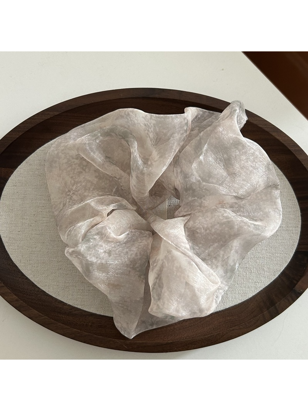 Gifty - Elegant Large Mesh Style Hair Scrunchie