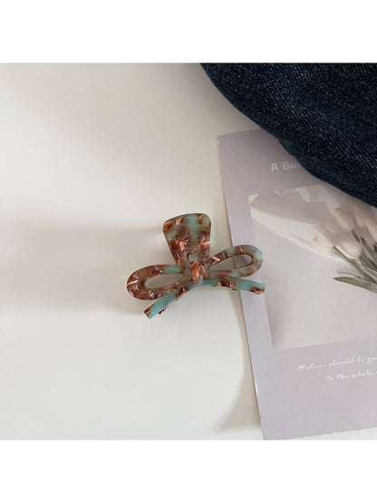 Beau - Vintage Style Butterfly Hair Claw Clip