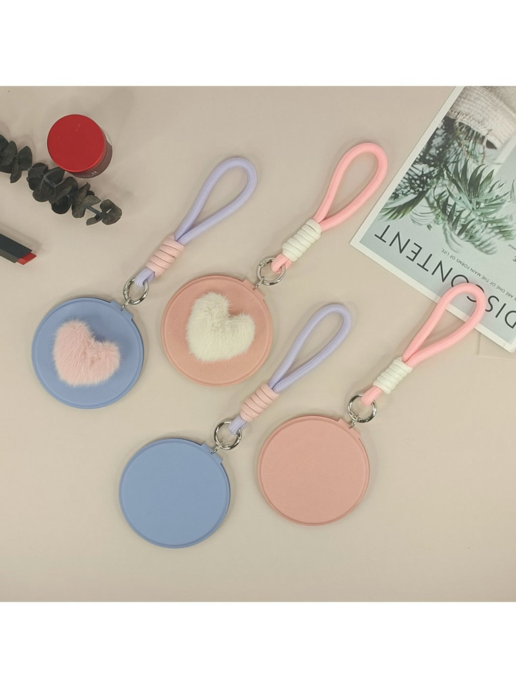 Mirroray - Cute Heart Plush Makeup Mirror