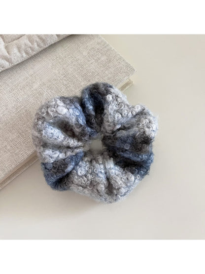 Gifty - Checkered Scrunchie Hair Tie