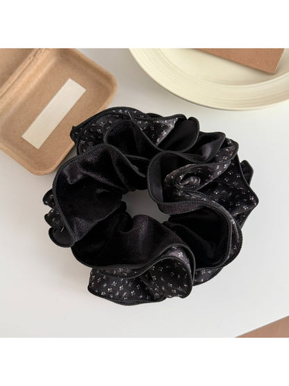 Gifty - Vintage Print Pleated Scrunchie