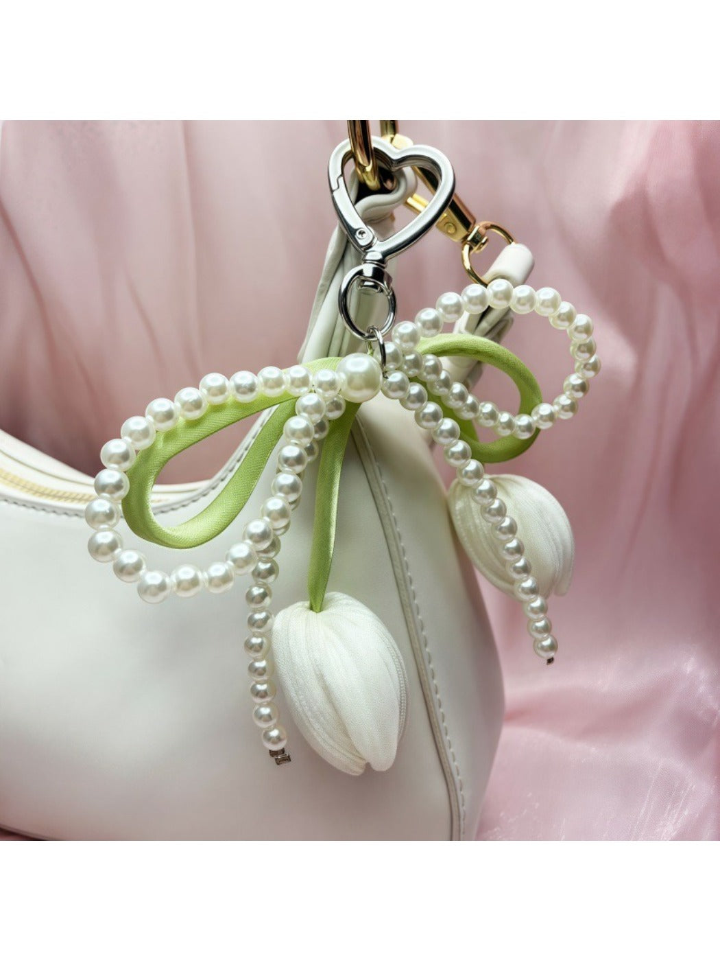 Close-up of the tulip pendant detail on the minimalist keychain
