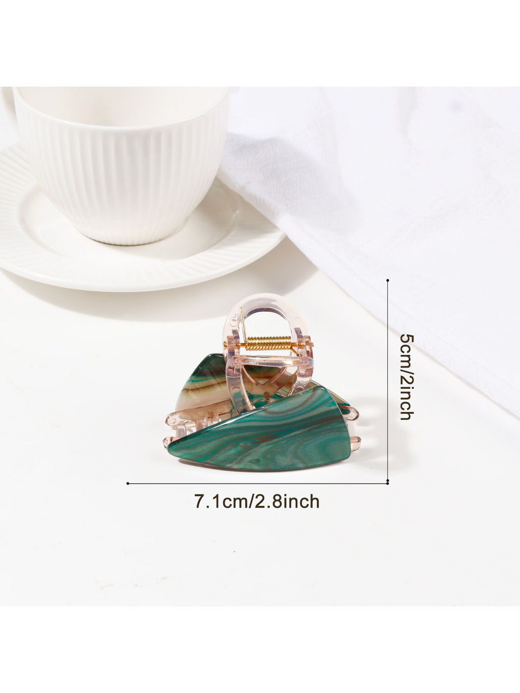 Beau - Asymmetrical Triangle Transparent Hair Clip
