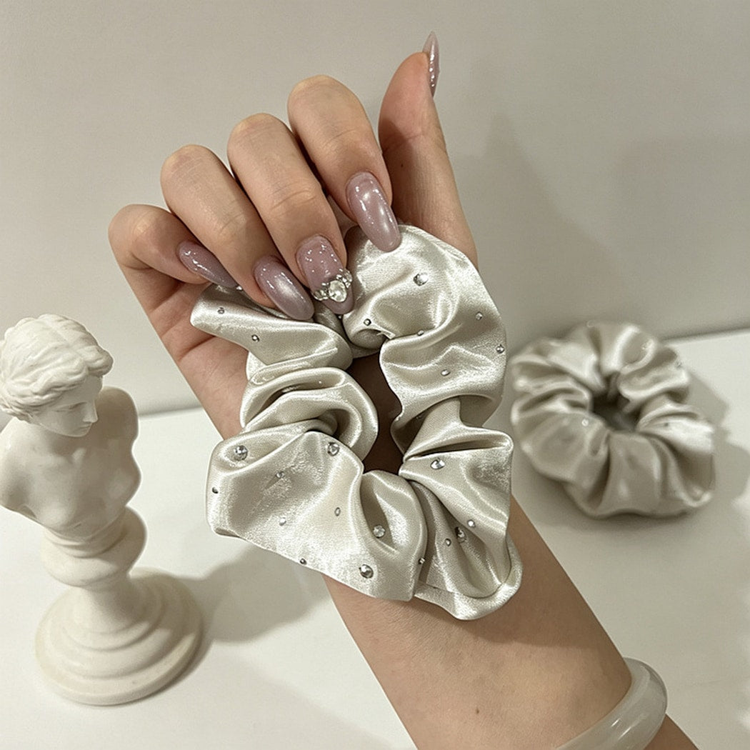 Gifty - Elegant Solid Satin Finish Scrunchie