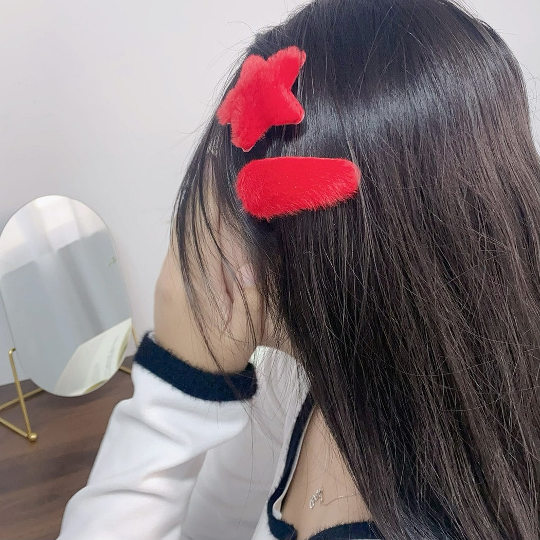 Beau - Soft Red Plush Star Shape Hair Clip Set