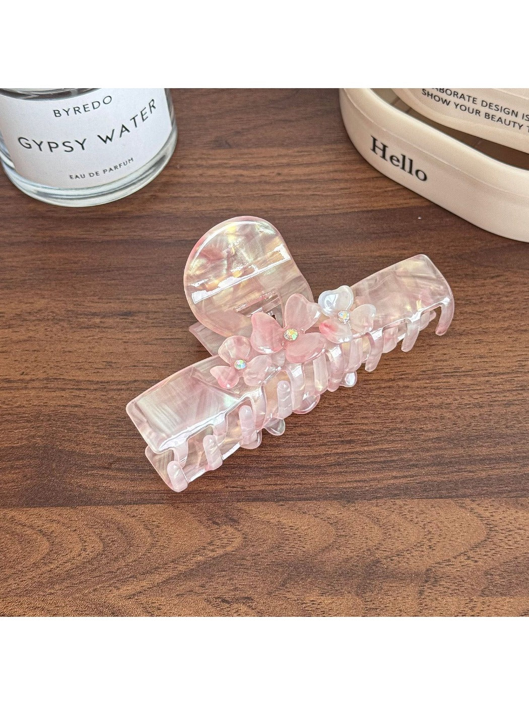 Beau - Acetate Hair Claw Clip with Flower Design