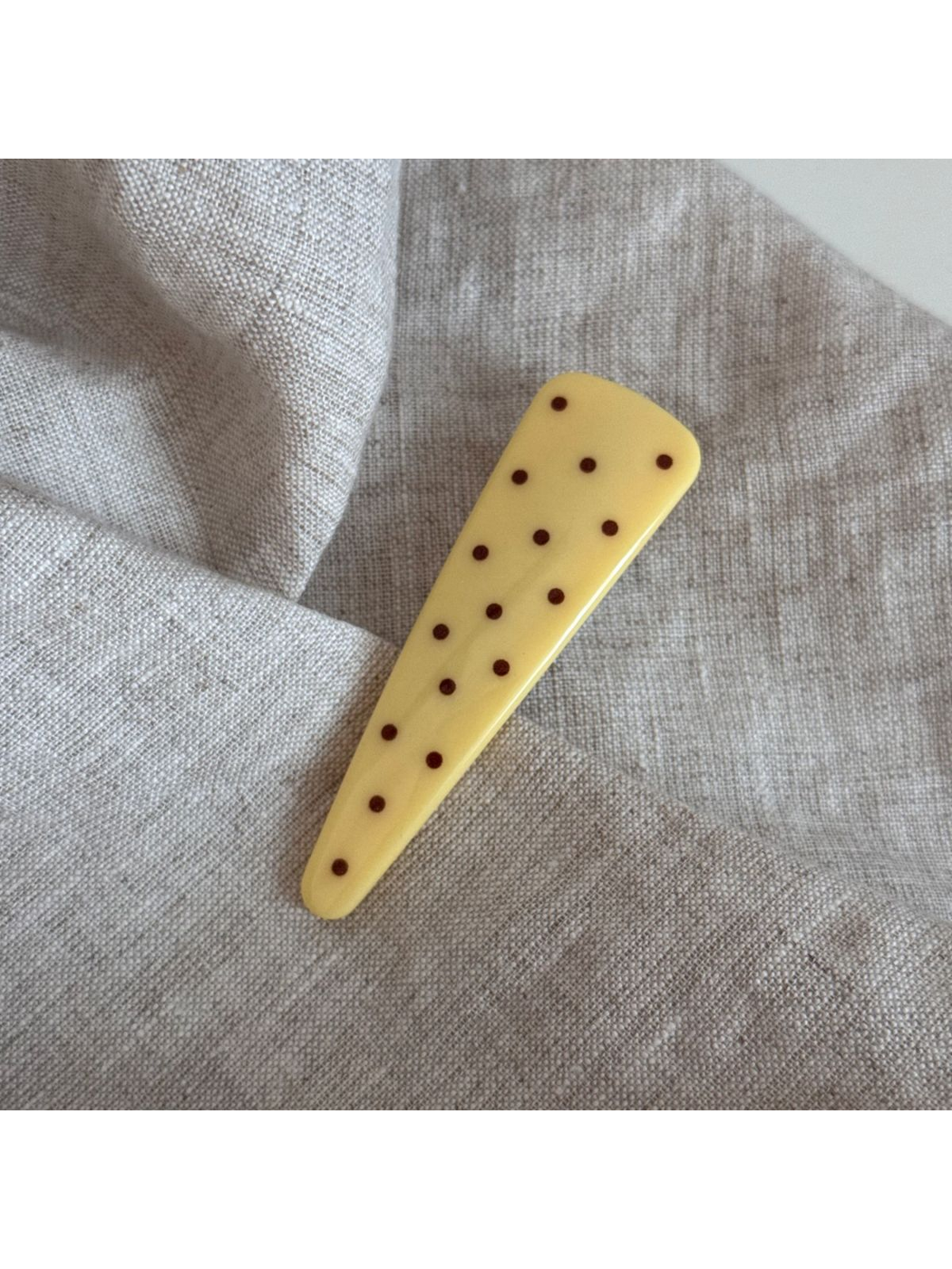 Beau - Irregular Triangle Polka Dot Hair Clip