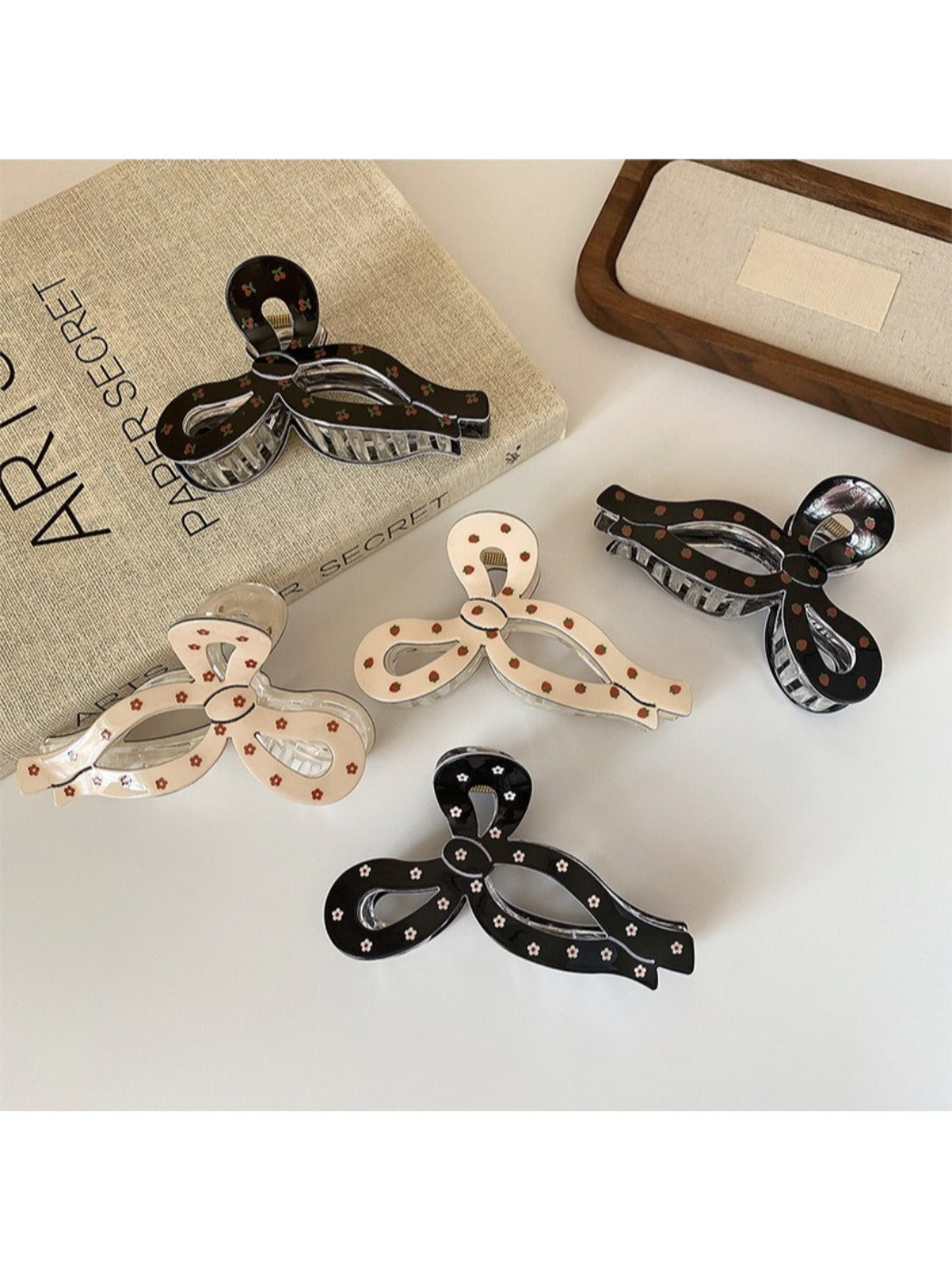 Beau - Chic Bow Claw Clip