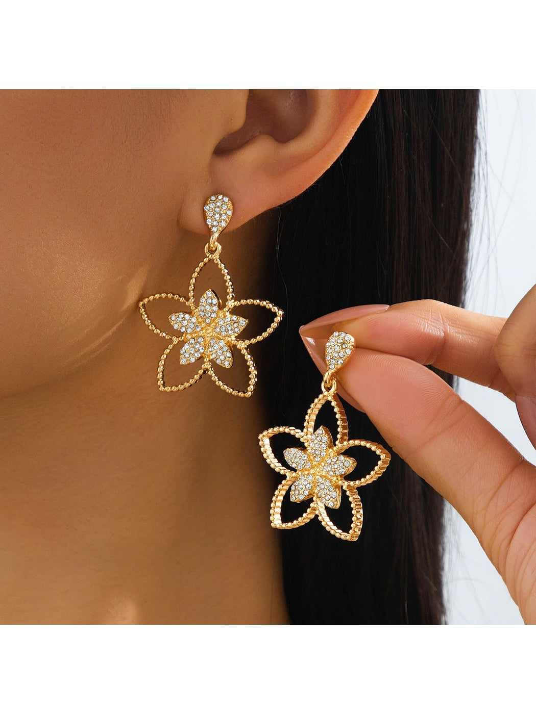 Earedge - Gold Hollow Flower Inlaid Dangle Earrings