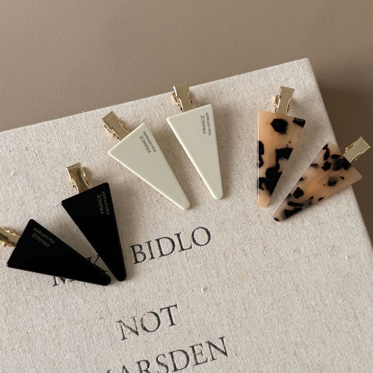 Beau - Geometric Triangle Acetate Alloy Hair Clip