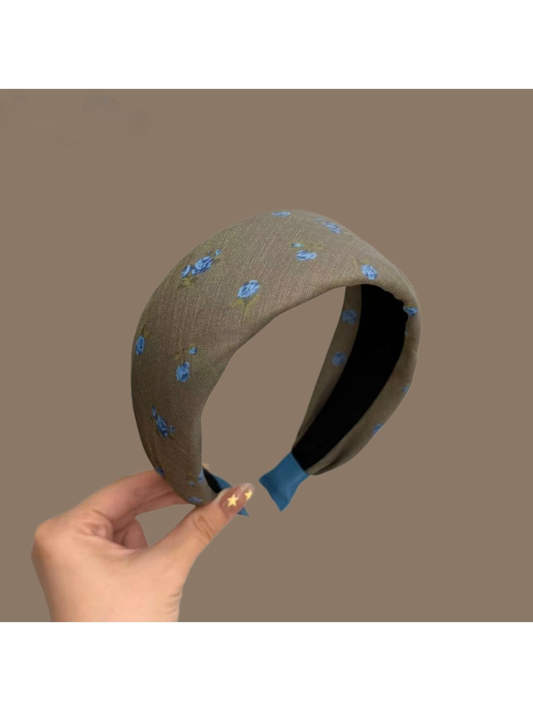 Gifty - Retro Floral Polyester Plastic Headband