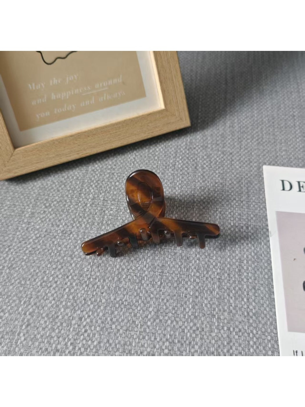 Beau - Colorful Cross-Shaped Hair Clip