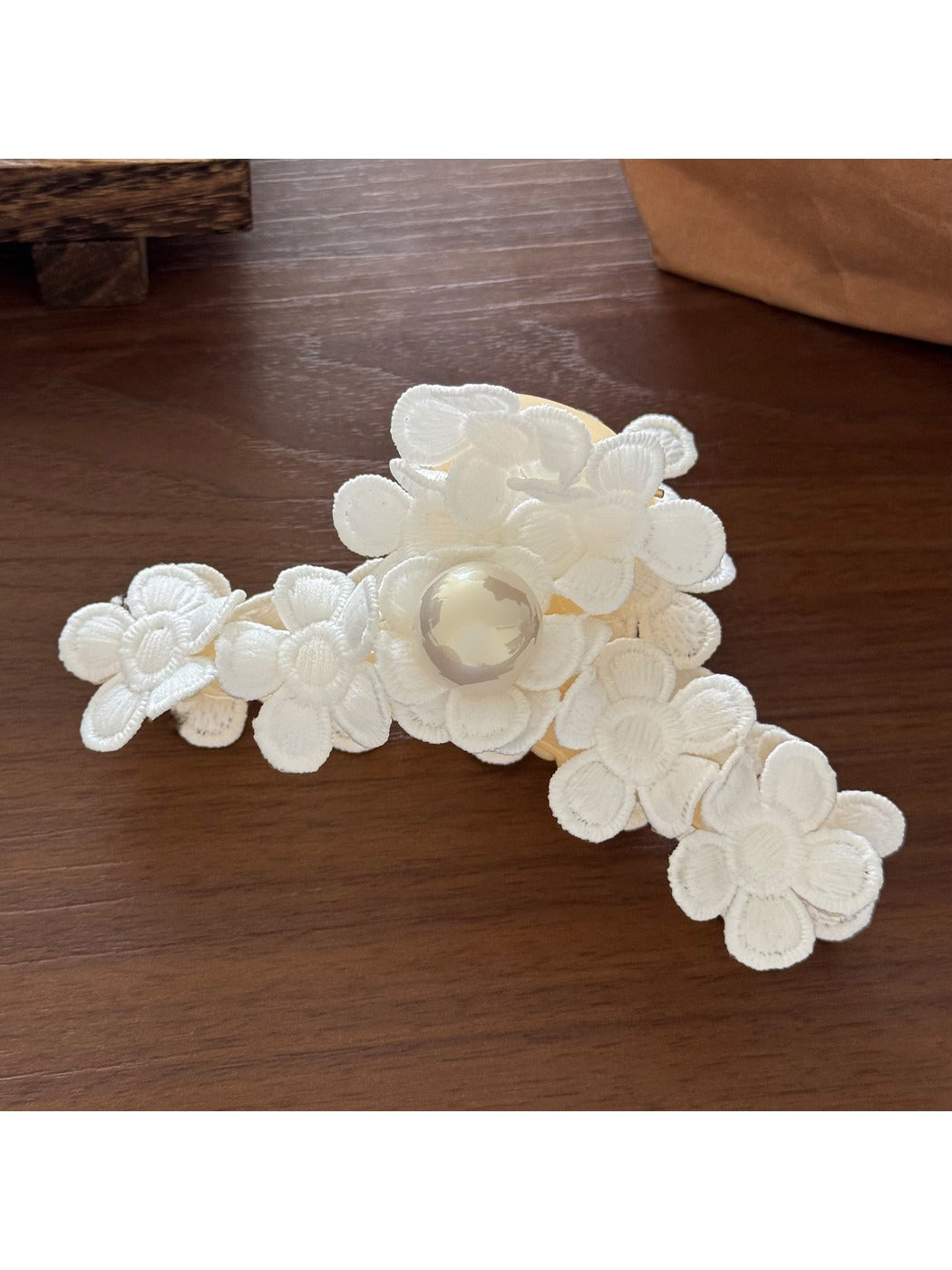 Beau - Floral Sweet Style Claw Clip
