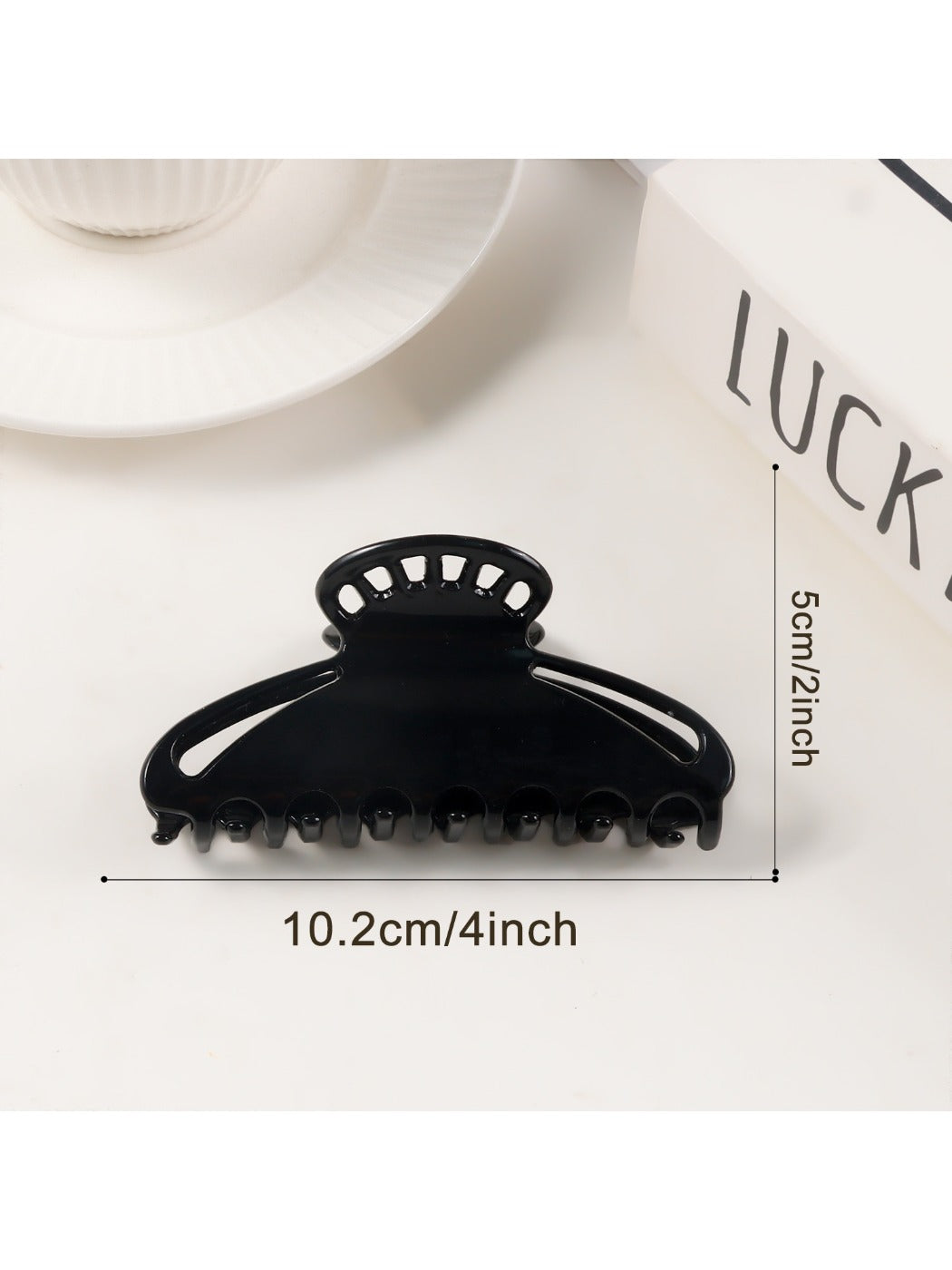 Beau - Elegant Openwork Half Circle Claw Clip
