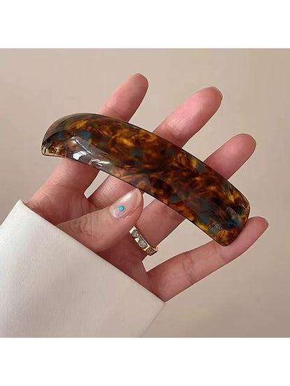 Beau - Elegant Rectangular Hair Clip