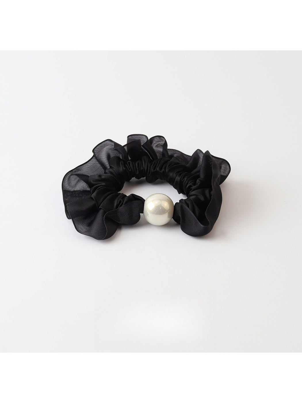 Gifty - Gathered Satin Look Scrunchie