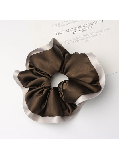 Gifty - Elegant Hair Accessories with Color Contrast